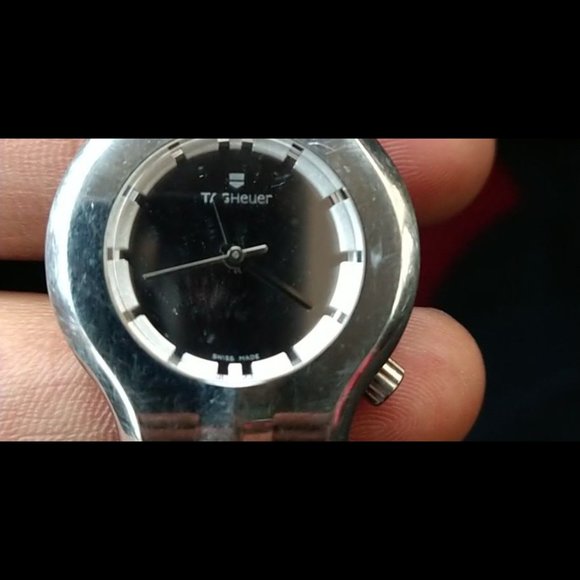 Teg Heuer 100 metersapphire crystal wp 1315 ladies watch